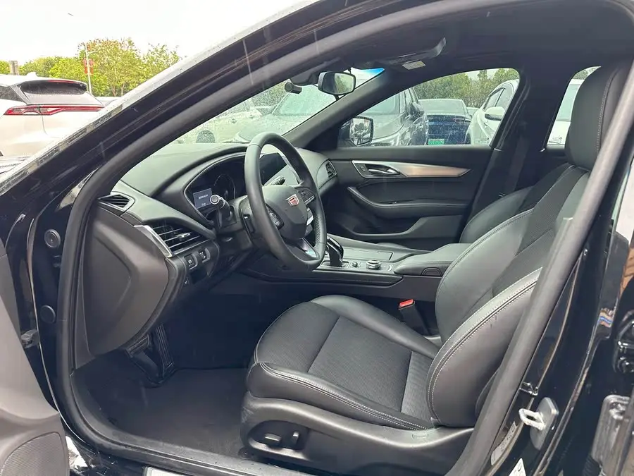 Cadillac CT5 2022 28T Luxury