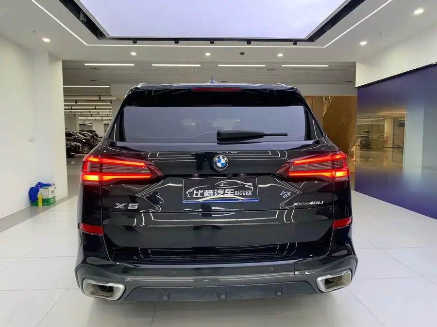 بي إم دبليو X5 2022 تعديل xDrive 40Li حزمة رياضية M