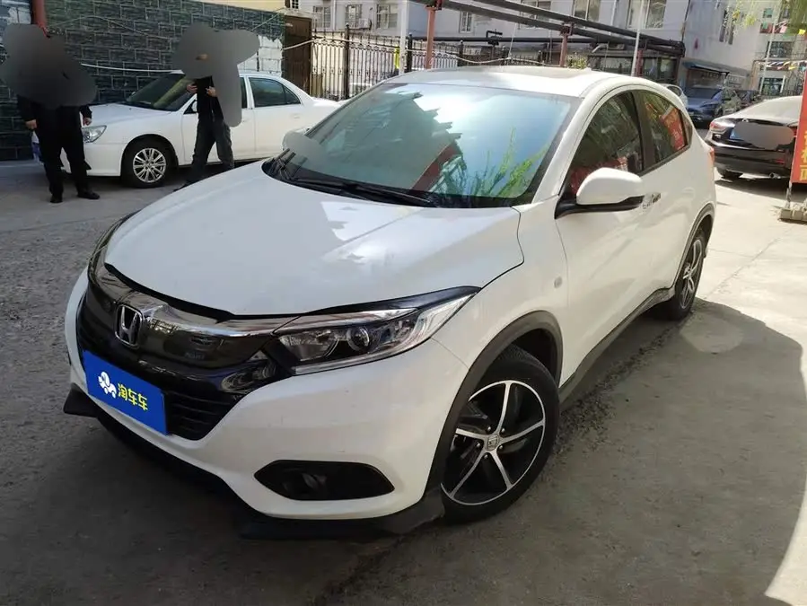 2020 هوندا HR-V 1.5L CVT النسخة الرائدة