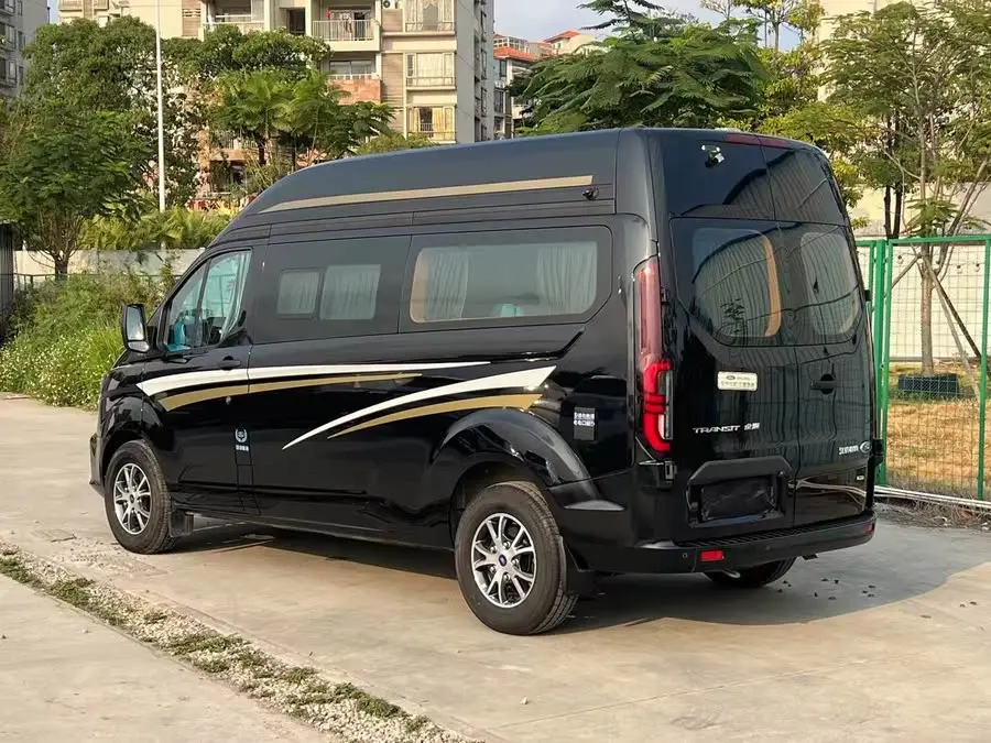 Ford Transit 2021 2.0T Diesel Manual High-end Commercial Van Medium Wheelbase Mid Roof 7-seater National VI