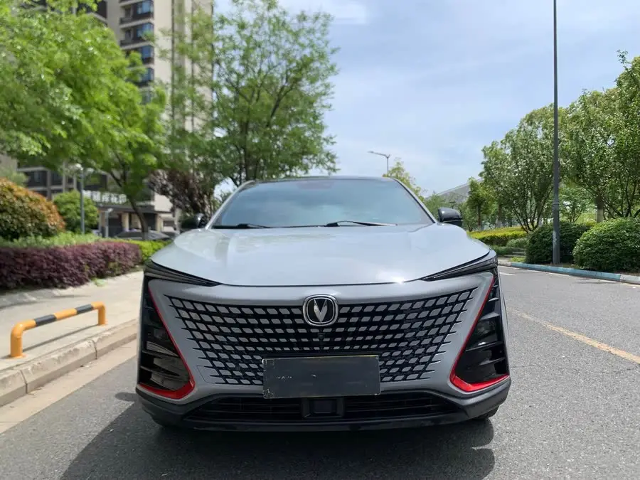 شانجان UNI-T 2020 1.5T الفئة المميزة