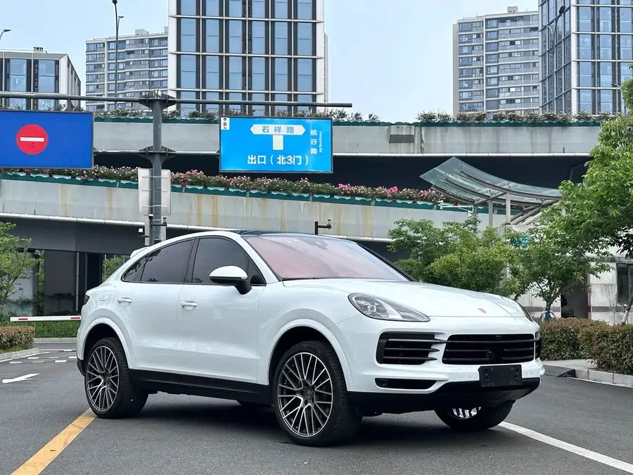 2023 Cayenne Cayenne Coupé 3.0T Platinum Edition