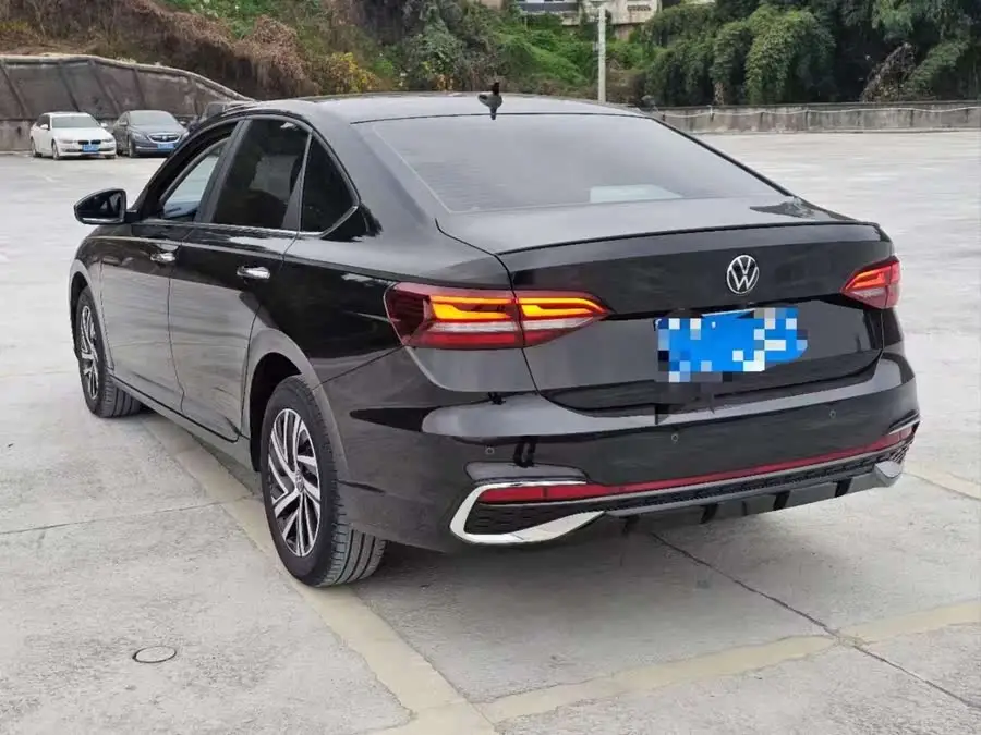 لافيدا 2024 300TSI DSG النسخة الكاملة