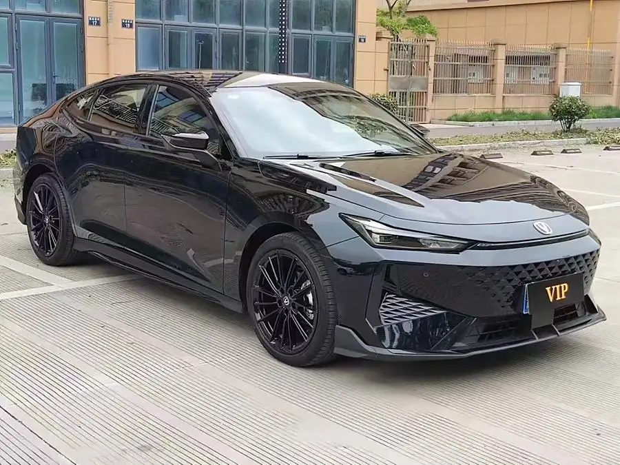 Changan UNI-V 2024 1.5T Premium Sport Version