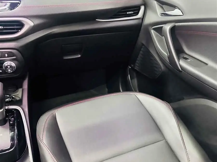 2021 Chevrolet Tracker Redline 335T CVT Extreme Version National VI