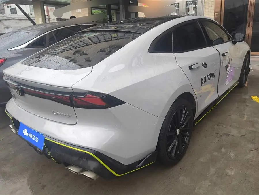 Changan UNI-V 2022 1.5T Sport Version