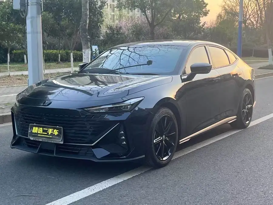 Changan UNI-V 2023 1.5T Deluxe