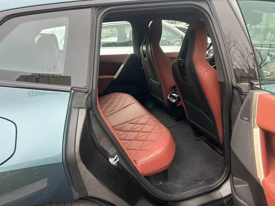 بي إم دبليو iX 2022 xDrive50