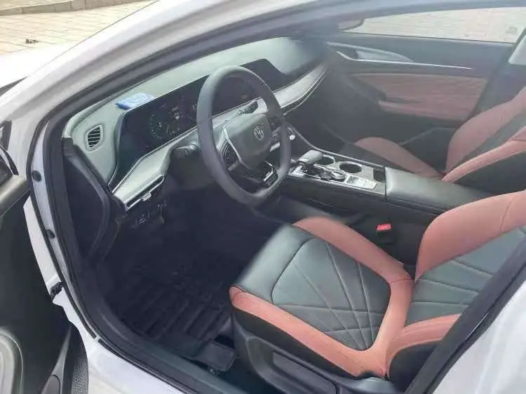 إيدو 2022 بلس بلو ويل NE 1.4T GDI DCT النسخة المتميزة