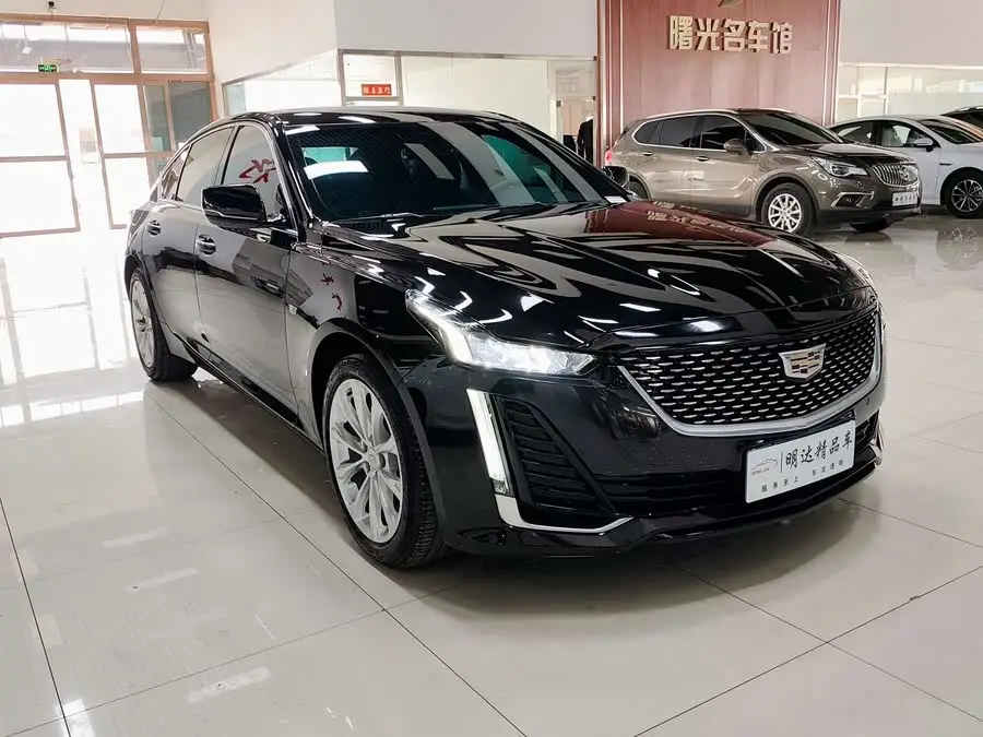 كاديلاك CT5 2022 28T Luxury