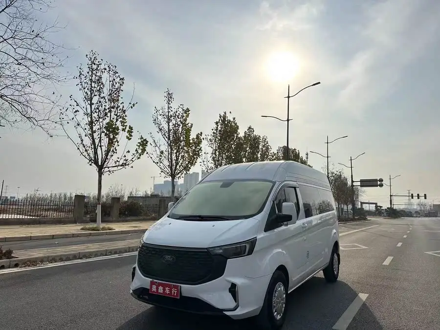 فورد ترانزيت 2023 2.0T ديزل يدوي طراز الركاب التجاري قاعدة عجلات متوسطة سقف متوسط 7/8/9 مقاعد