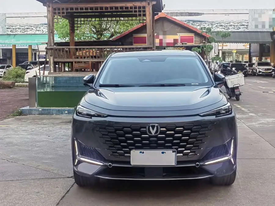 Changan UNI-K 2024 2.0T Two-Wheel Drive Enjoyment Edition