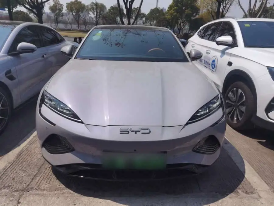 فقمة 2025 طراز 650 نسخة طويلة المدى