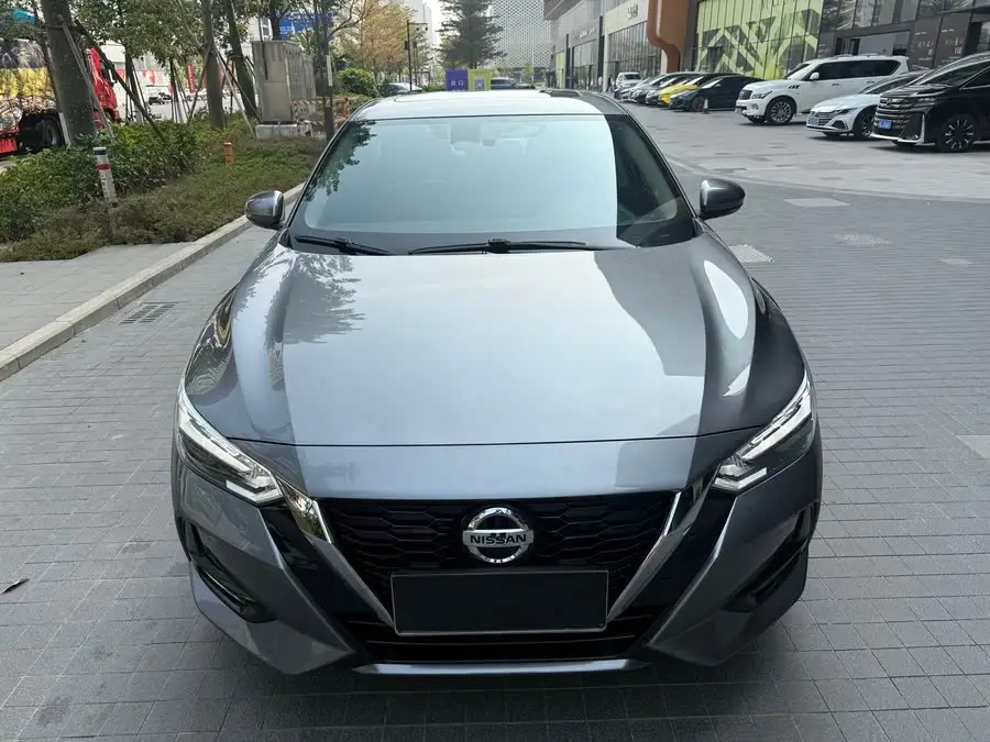 2021 نيسان سيلفي 1.6 لتر XL CVT استمتع بالإصدار