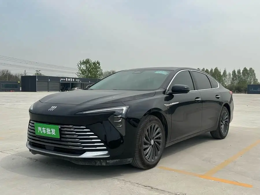 Buick LaCrosse 2025 28T Platinum Edition