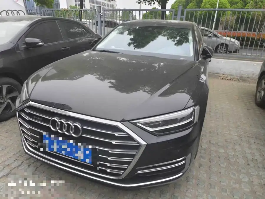 أودي A8 2022 طراز A8L 50 TFSI quattro إصدار الراحة الإصدار الجامع