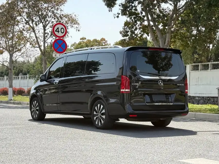 فيديو 2021 2.0T النسخة النخبوية 8 مقاعد