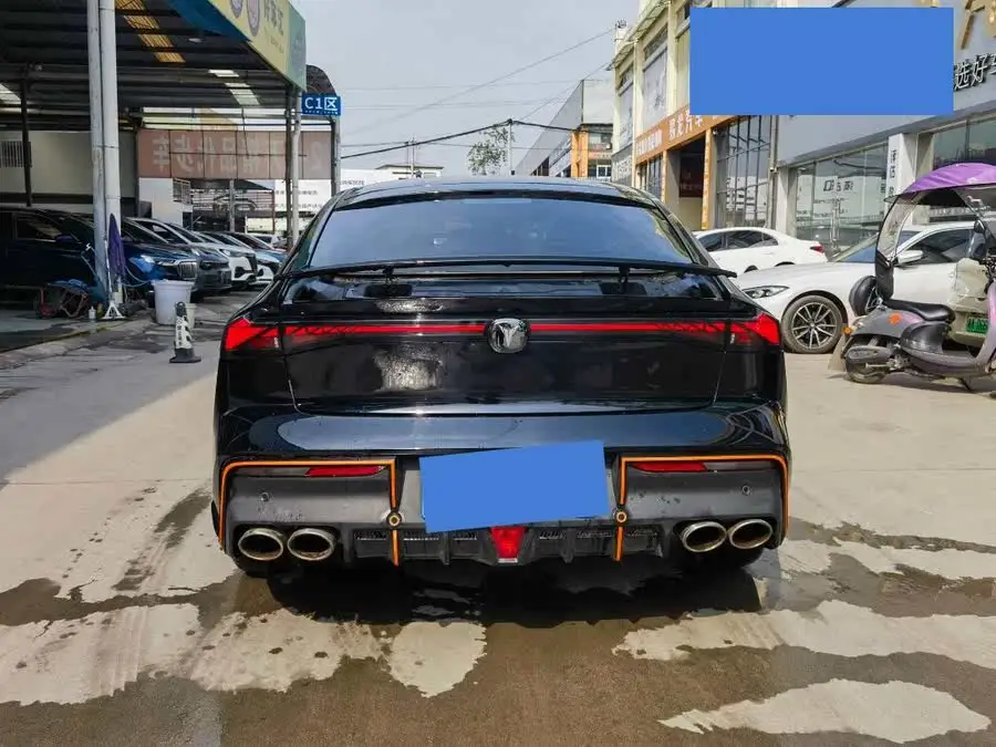 Changan UNI-V 2022 2.0T Ling Su Edition