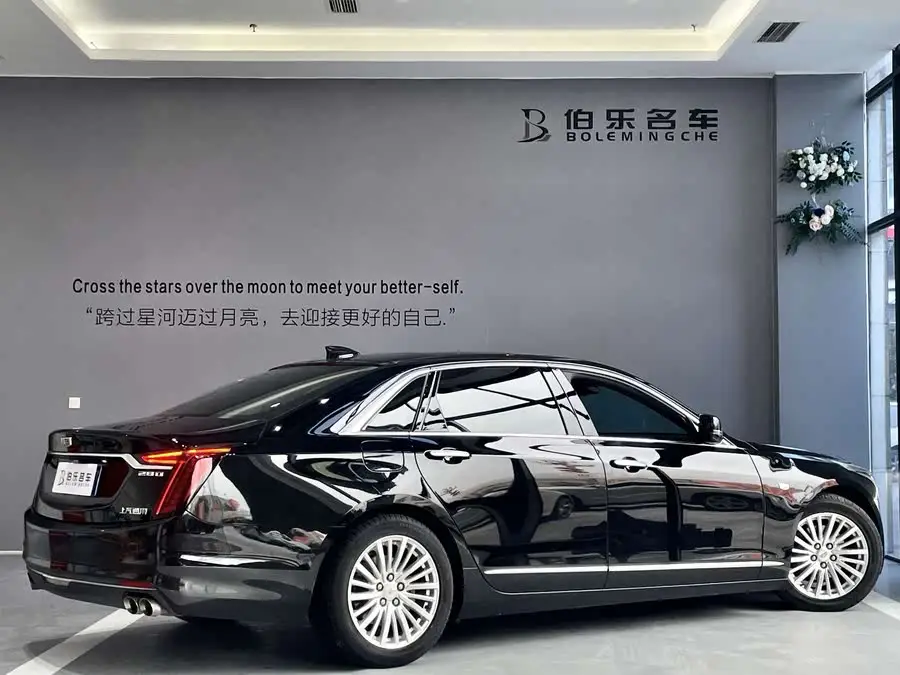 كاديلاك CT6 2021 28T الفاخرة