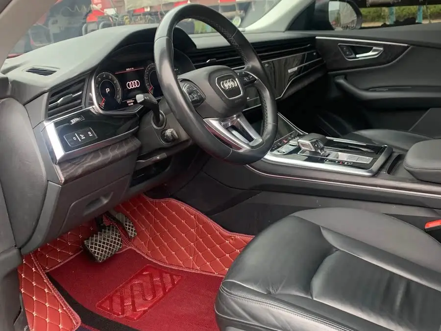 أودي Q8 2022 55 TFSI الفاخرة الديناميكية