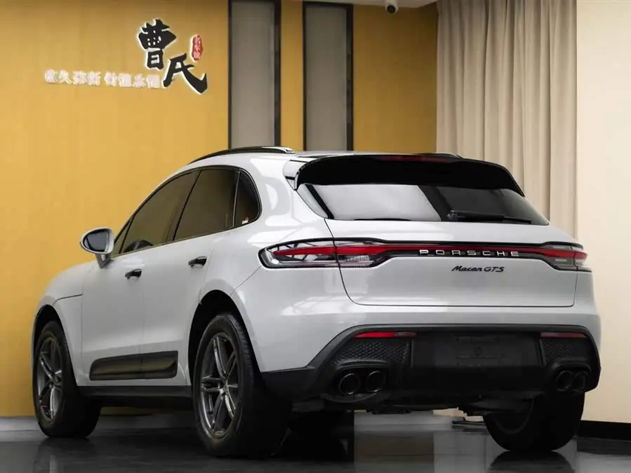 2023 Macan Macan 2.0T