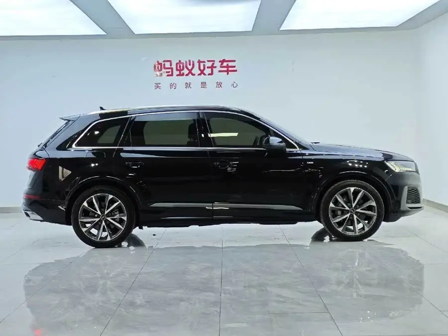 Audi Q7 2021 55 TFSI quattro S line Sport