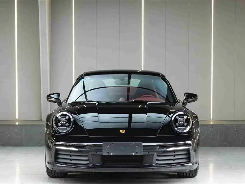 Porsche 911 2023 Carrera 3.0T