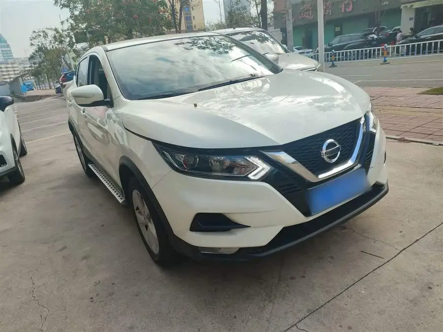 نيسان قاشقاي 2022 2.0 لتر CVT إصدار الذكاء