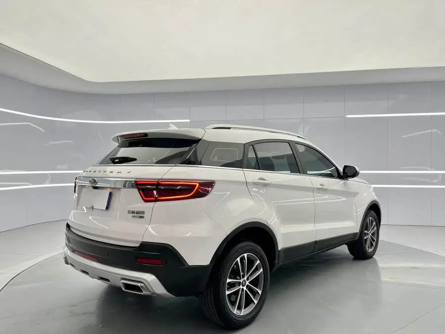 2020 Lynk & Co Lynk & Co S EcoBoost 145 CVT Platinum