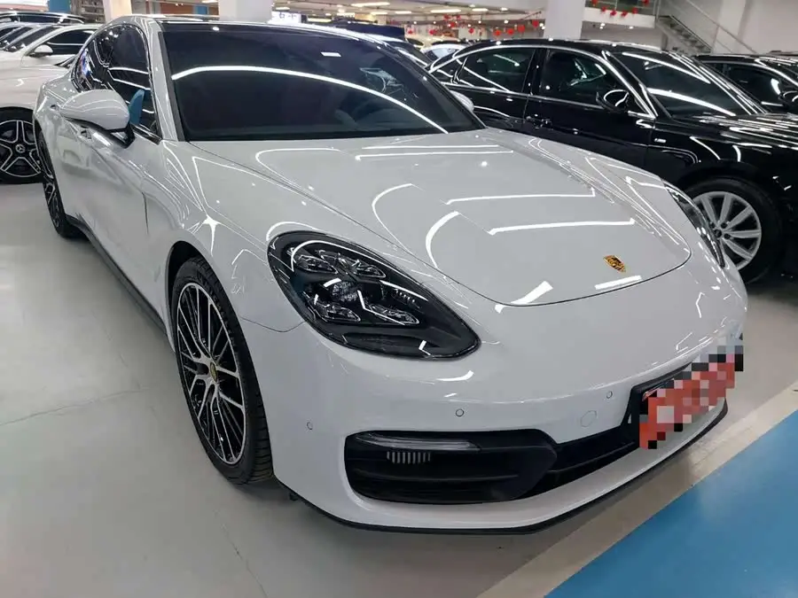 2023 Porsche Panamera 2.9T Platinum Edition