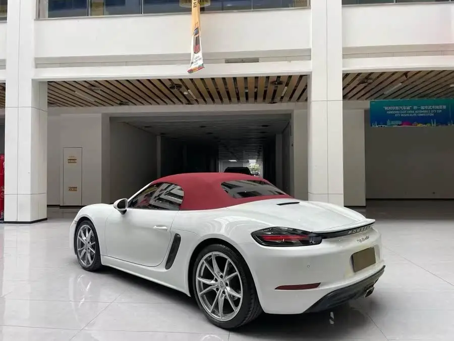 Porsche 718 2020 Boxster 2.0T