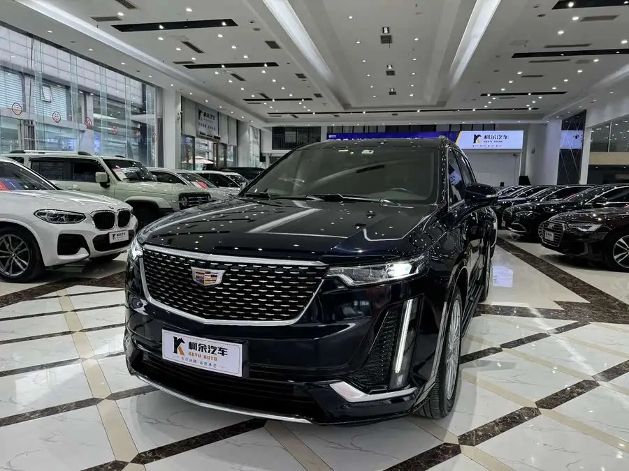 كاديلاك XT6 2021 2.0T ستة مقاعد دفع رباعي فاخر