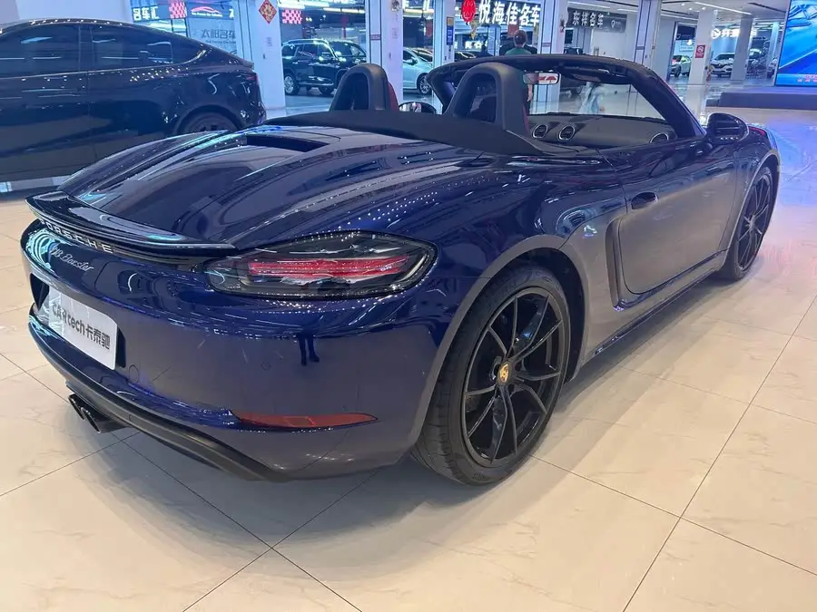 Porsche 718 2020 Model Boxster 2.0T