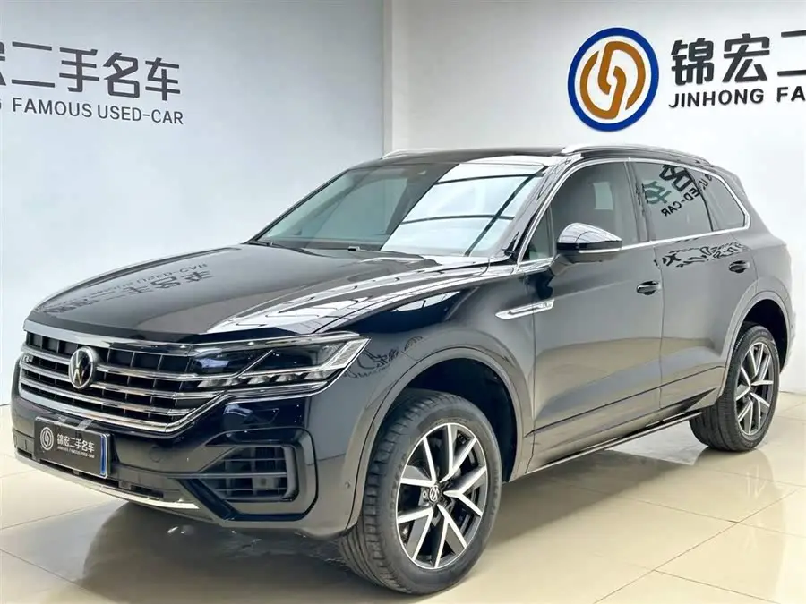 Touareg 2021 3.0 TSI R-Line Classic Sport Package