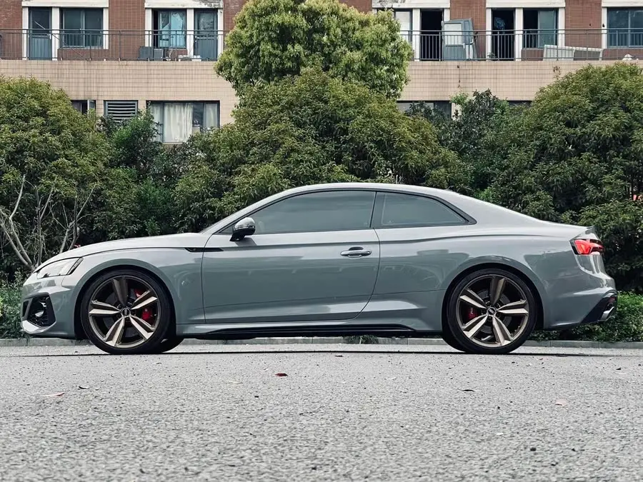 Audi RS 5 2022 RS 5 2.9T Coupe Dark Gold Edition