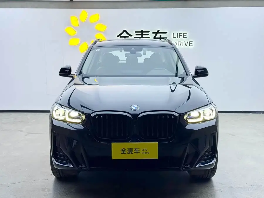 BMW X3 2023 xDrive30i Leading Model M Night Package