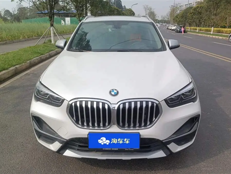 بي إم دبليو X1 2020 sDrive20Li نسخة الموضة