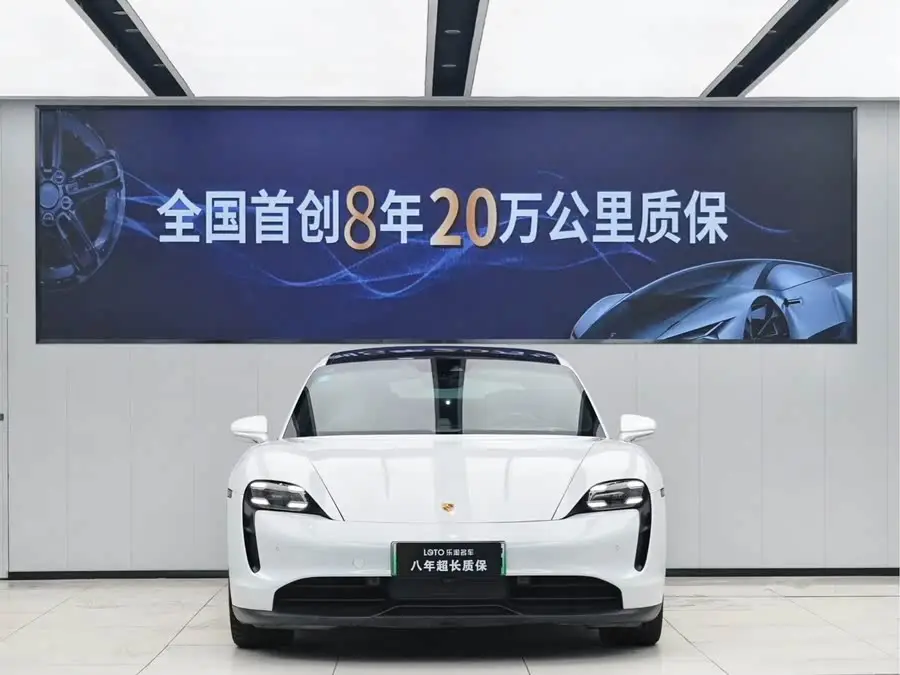 2019 Taycan Taycan 4S