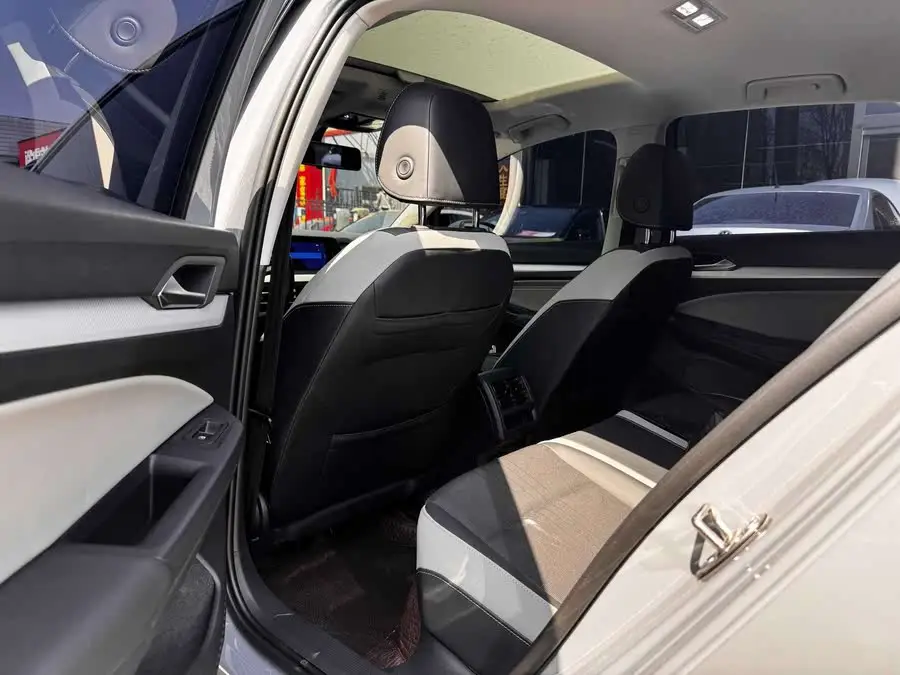 Golf 2023 280TSI DSG Pro