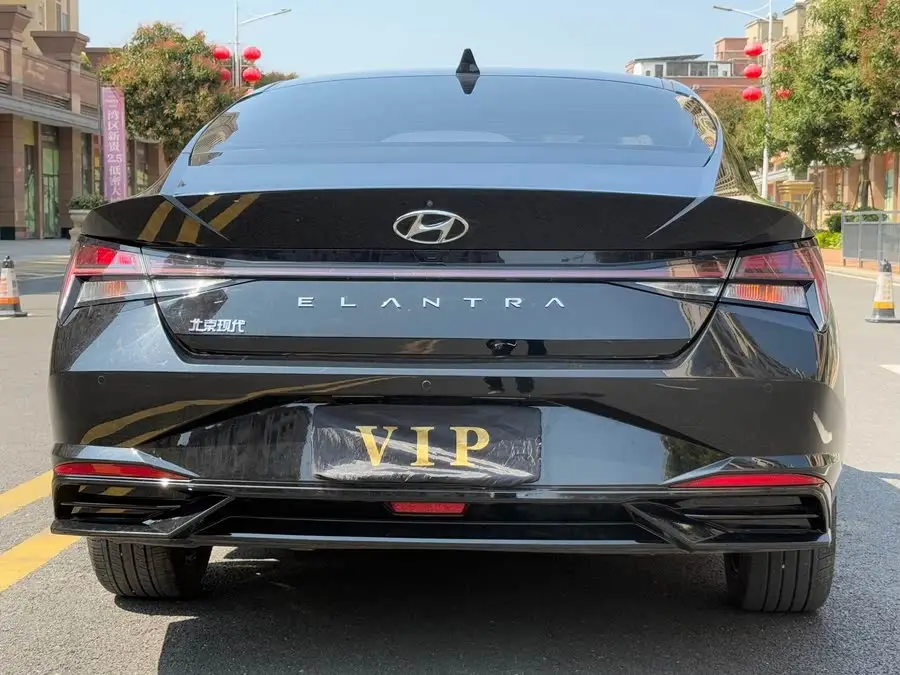 2021 Elantra 1.5L CVT LUX Premium