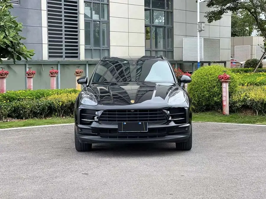 2021 Macan 2.0T