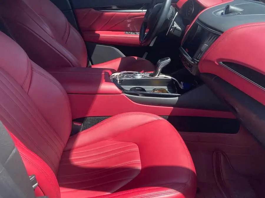 Levante 2021 3.0T Standard Edition