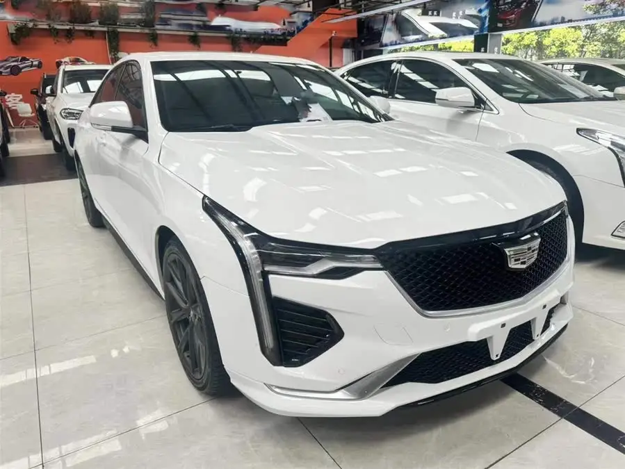 كاديلاك CT4 2020 28T النخبة