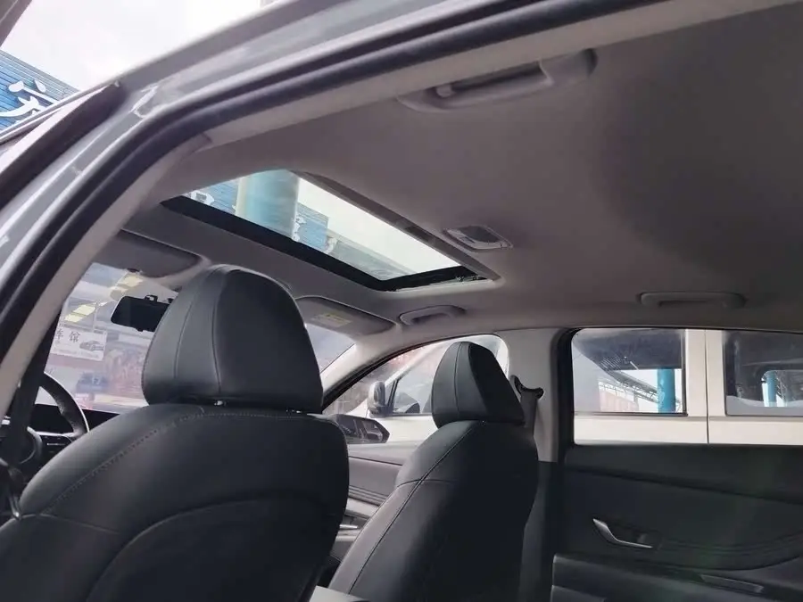 إيلانتر 2021 1.5 لتر CVT LUX النسخة المميزة