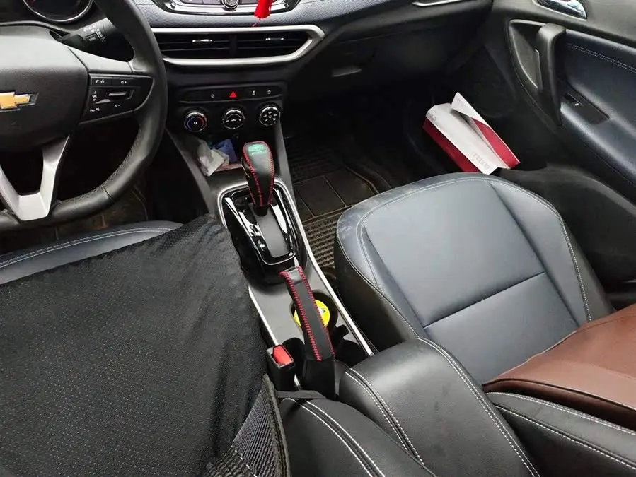 شوانغكو 2021 موديل 325T النسخة الرياضية الأوتوماتيكية الوطنية VI