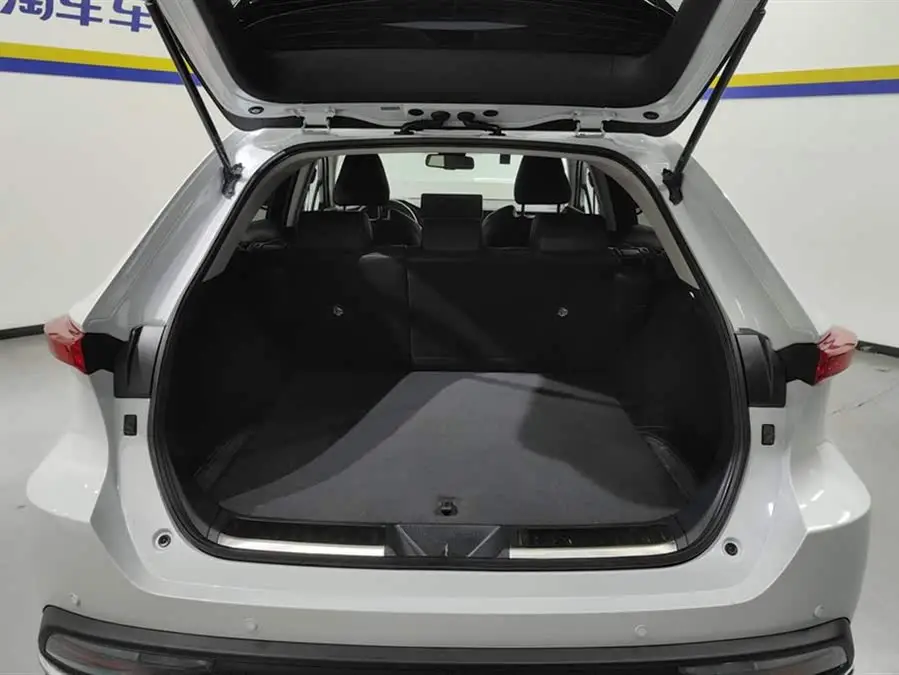 Lingfang HARRIER 2022 2.0L CVT Two-Wheel Drive Premium Edition