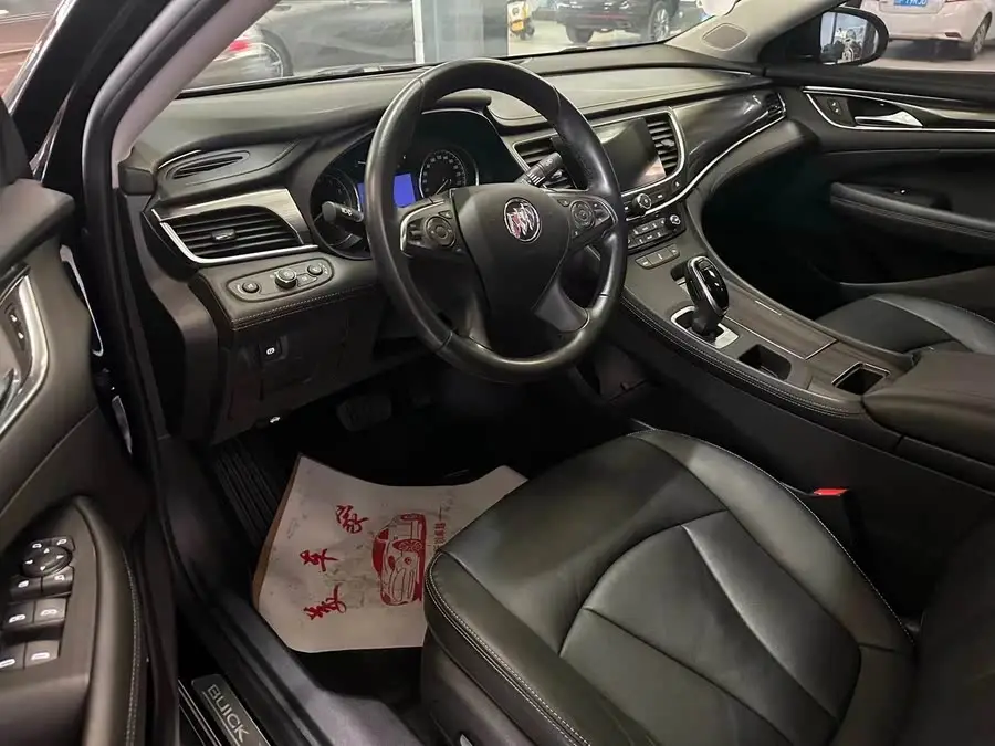 بيوك لاقروس 2021 652T الفاخرة