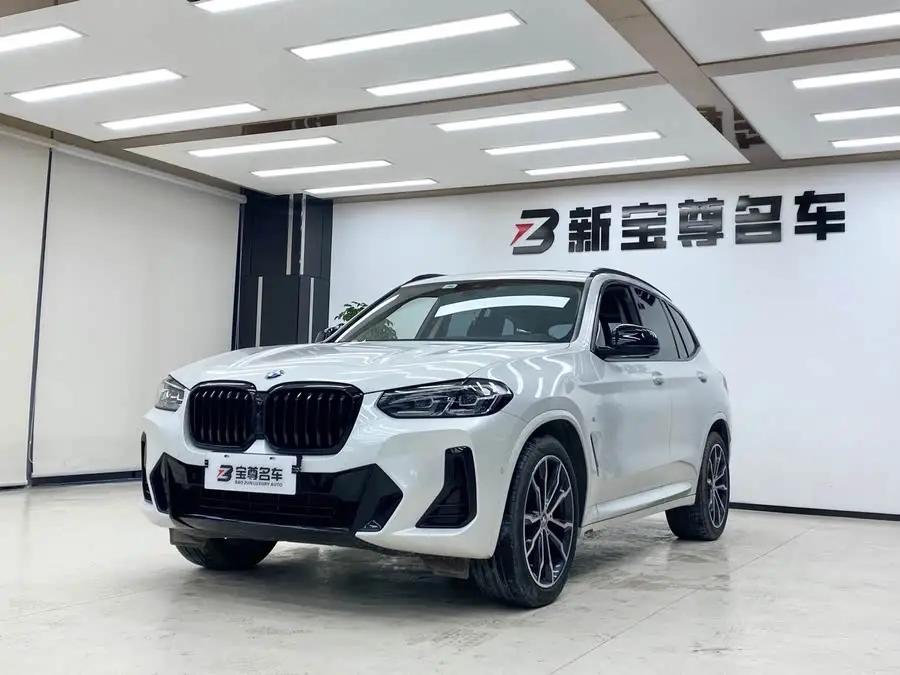BMW X3 2023 xDrive30i Leading Model M Blackout Package