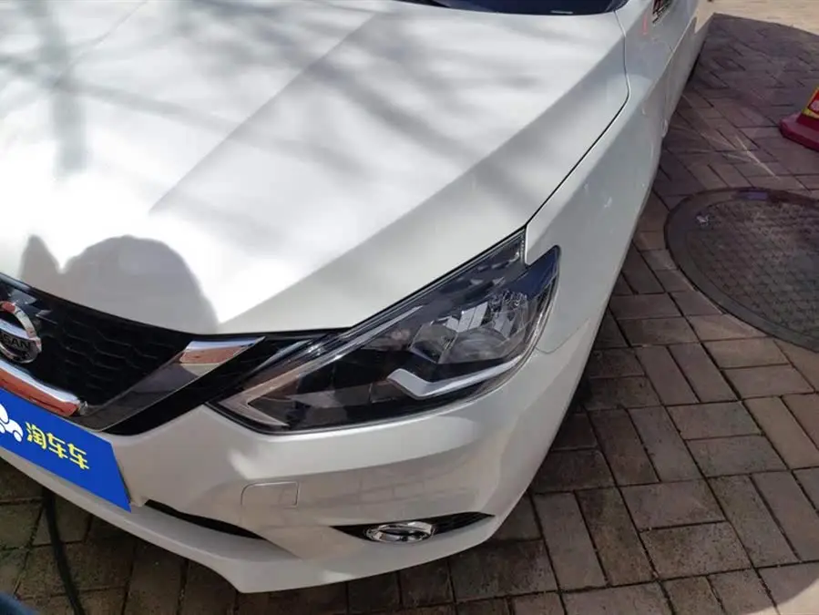 2022 نيسان سيلفي كلاسيك 1.6XL CVT الفاخرة