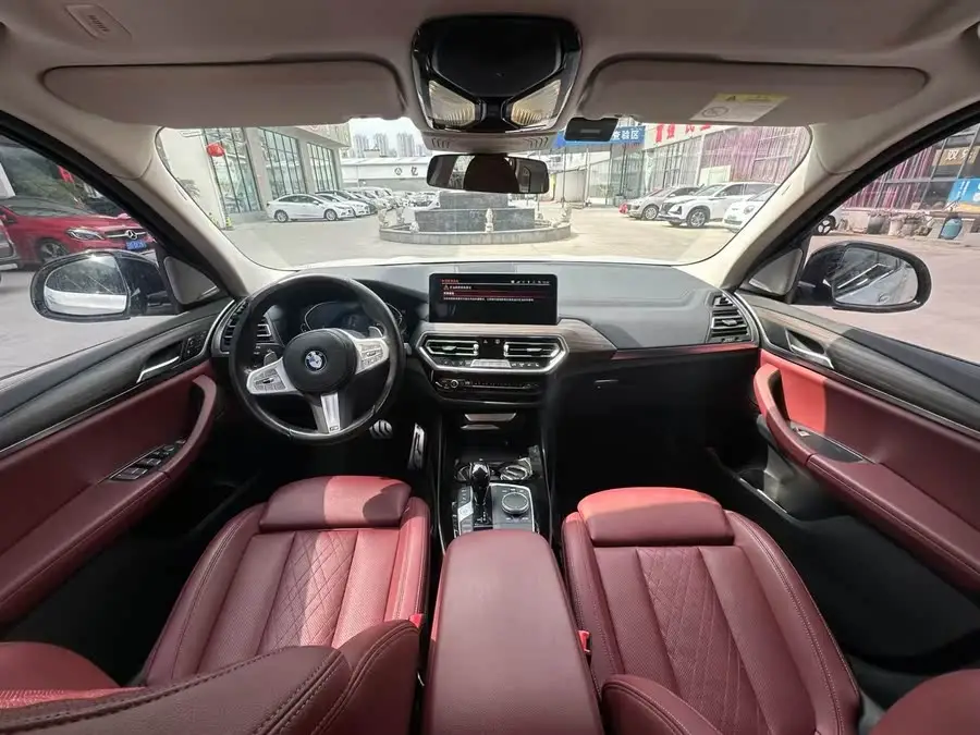 BMW X3 2022 Facelift xDrive30i Luxury M Black Package